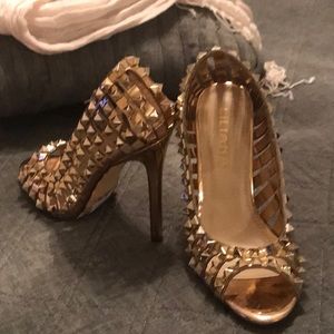 Lilliana Gold High Heels- NEW